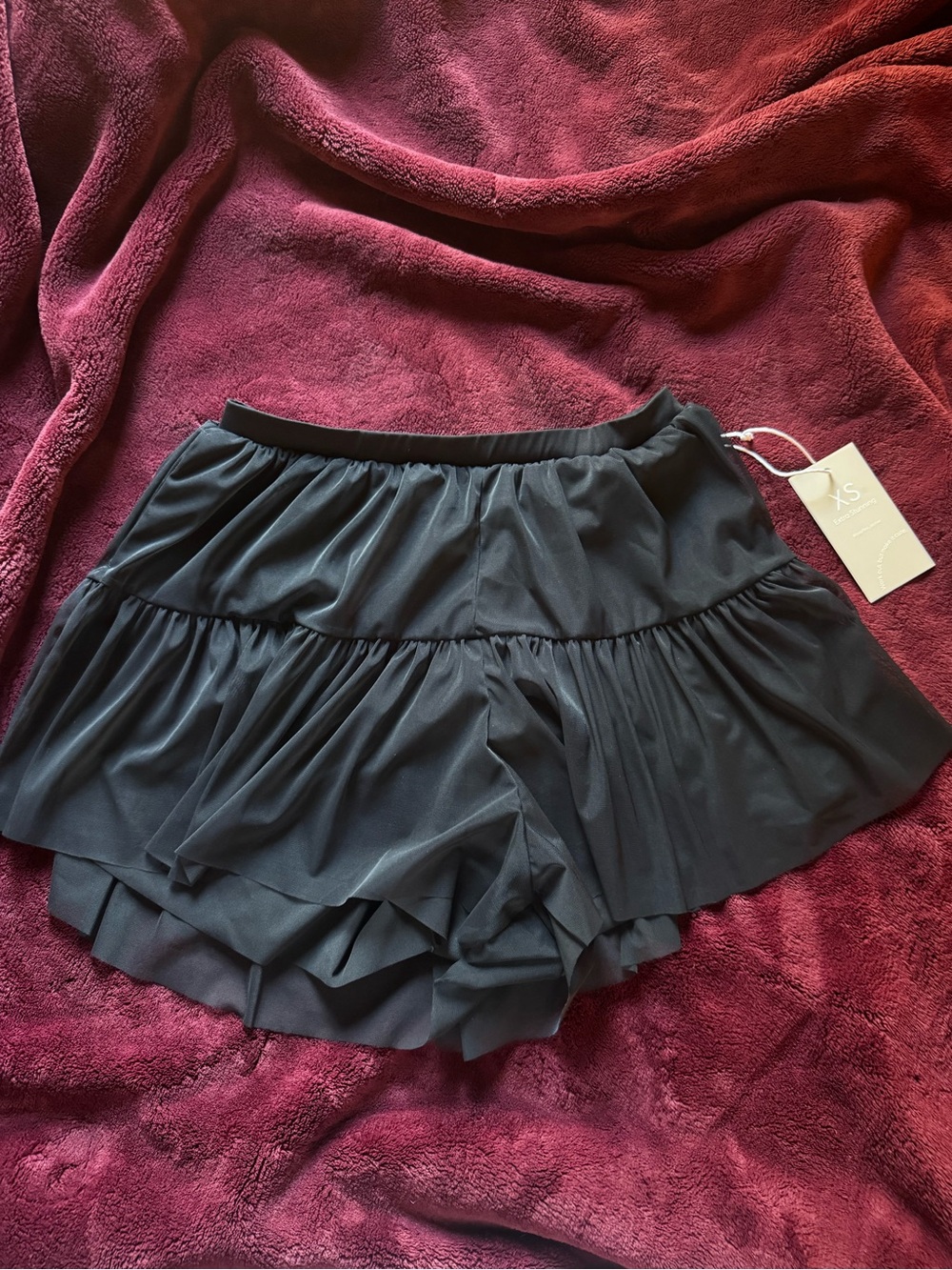 POPFLEX Black Tiered Pirouette Shorts

Retail $55